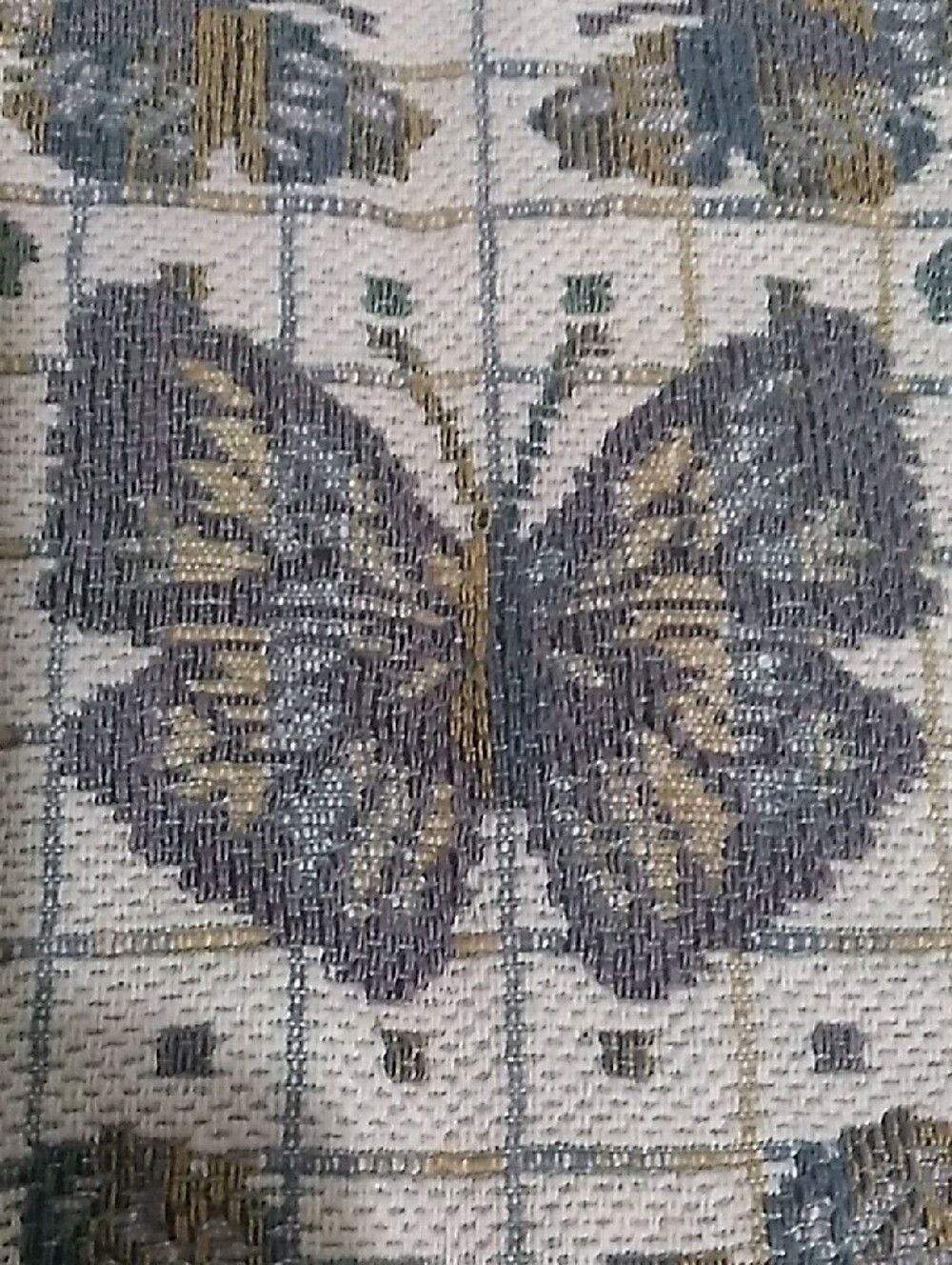 Vintage (2) Butterfly Woven Tapestry Fringed Place Mats (L1) - Picture 2 of 8